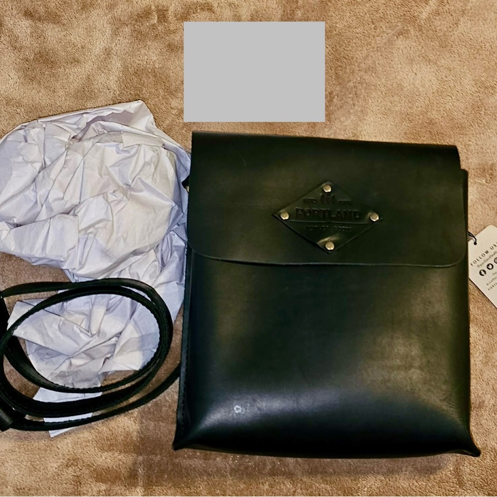 Portland Leather HAWKEYE